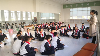 于洪区中小学校面向学生开展谈心谈话活动
